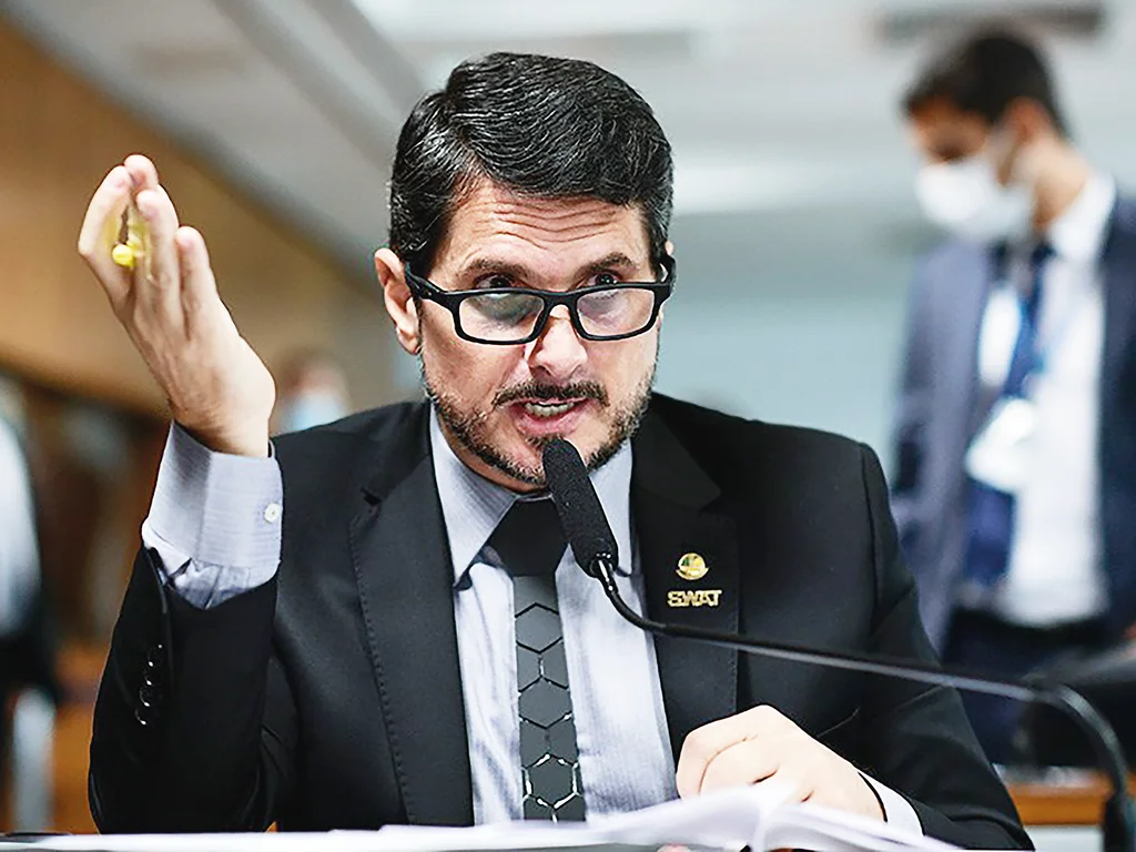 PL prevê pena de até 50 anos para membro de facção que cometer homicídio