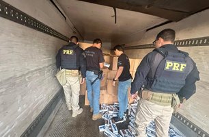 Dupla é pega transportando carga ilegal de cigarros