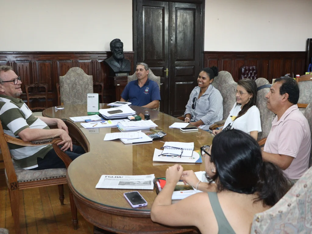 Situação do transporte coletivo motiva encontro na próxima semana