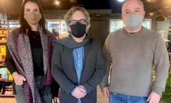 ‘Fazer o que você gosta é liberdade. Gostar do que você faz é felicidade’   –  Frank Tyger, cartunista norte-americano