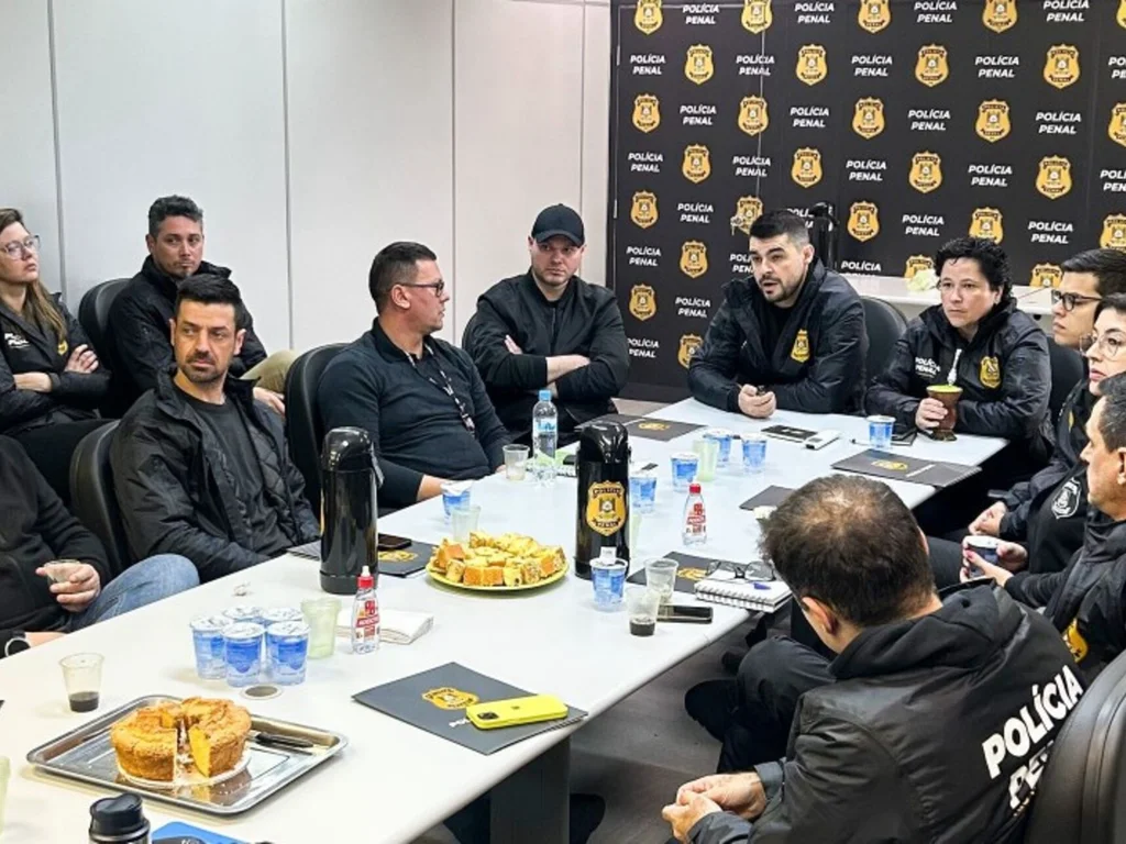 Monitoramento Eletrônico reúne diretores dos Institutos Penais