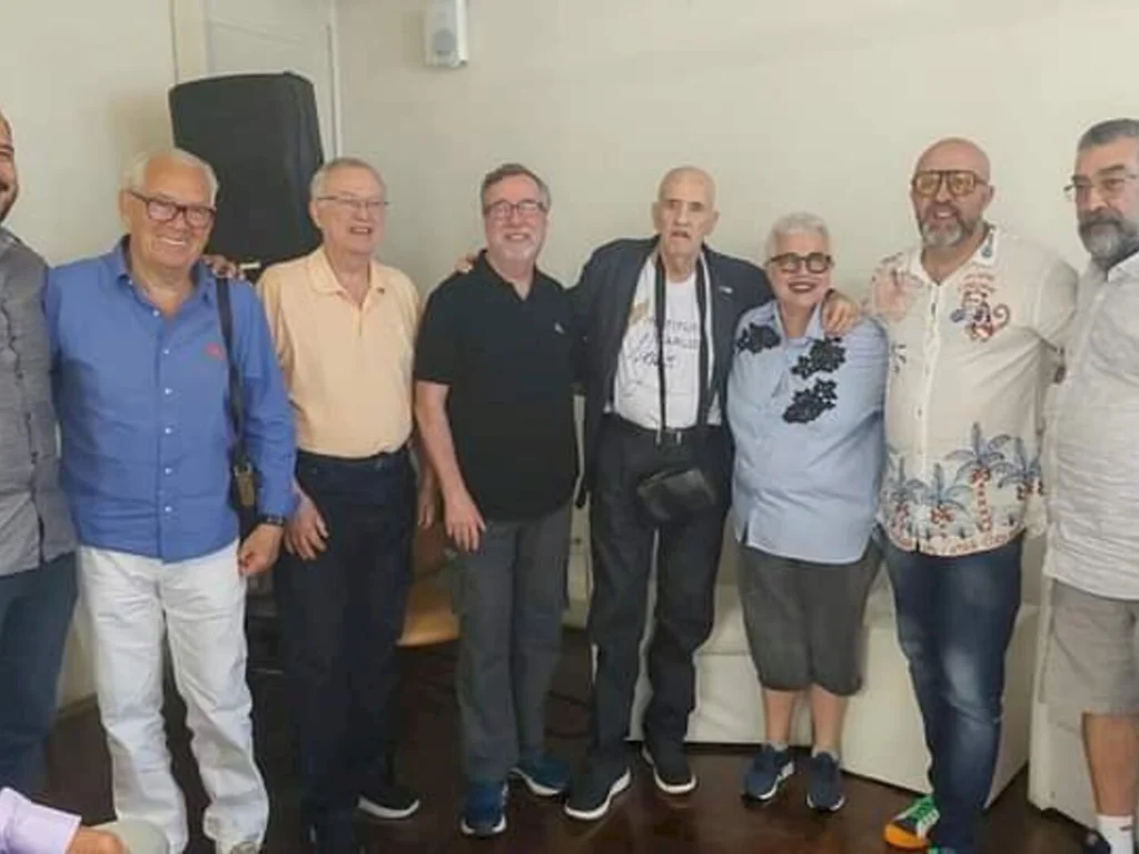 Bageenses brilham na Feira do Livro de Porto Alegre