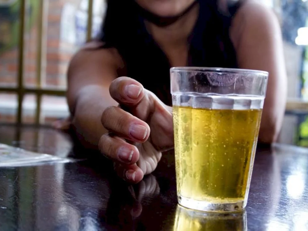 Álcool e cocaína: Uma vida que emergiu do fundo do poço