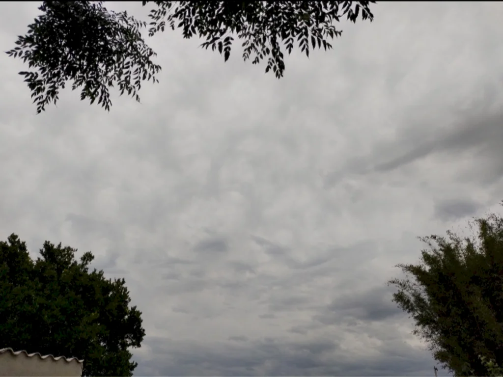 Bagé poderá registrar granizo e rajadas de vento