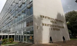 Governo propõe ao Congresso isenção do IR para quem ganha até R$ 5 mil