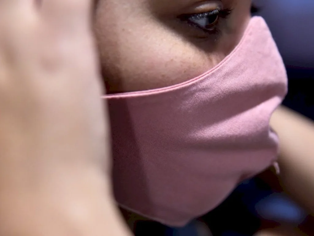 Médicos opinam sobre flexibilização do uso da máscara