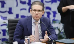 Governo de Hulha Negra se reúne com ministro da Saúde