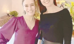 ‘É mais fácil obter o que se deseja com um sorriso do que à ponta da espada’   William Shakespeare