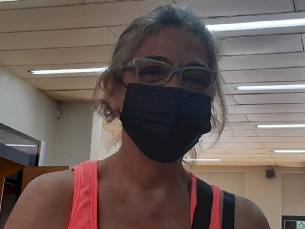 Amantes do café e da leitura