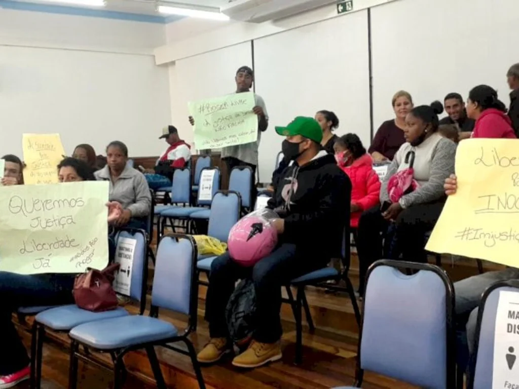 Família e amigos pedem a liberdade de preso