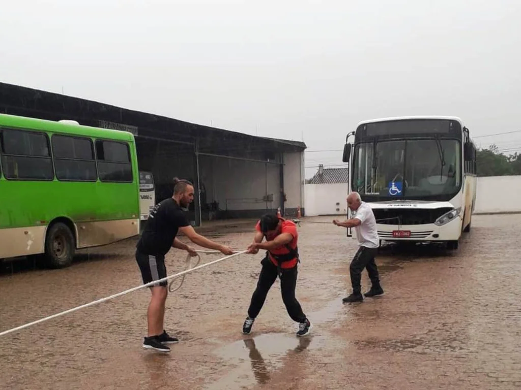 Assistido do Caminho da Luz vai puxar ônibus