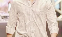 ‘A morte deixa uma mágoa que ninguém pode curar; o amor deixa uma memória que ninguém pode roubar’   Khalil Gibran