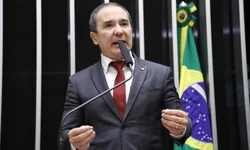 Polícia Civil prende mulher por tráfico de entorpecentes