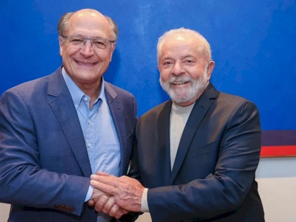 Diplomação de Lula será segunda-feira