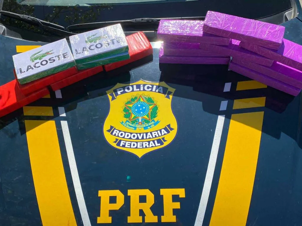 Federal realiza maior apreensão de cocaína do ano