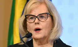 Psicóloga aborda fatores de vulnerabilidade e proteção