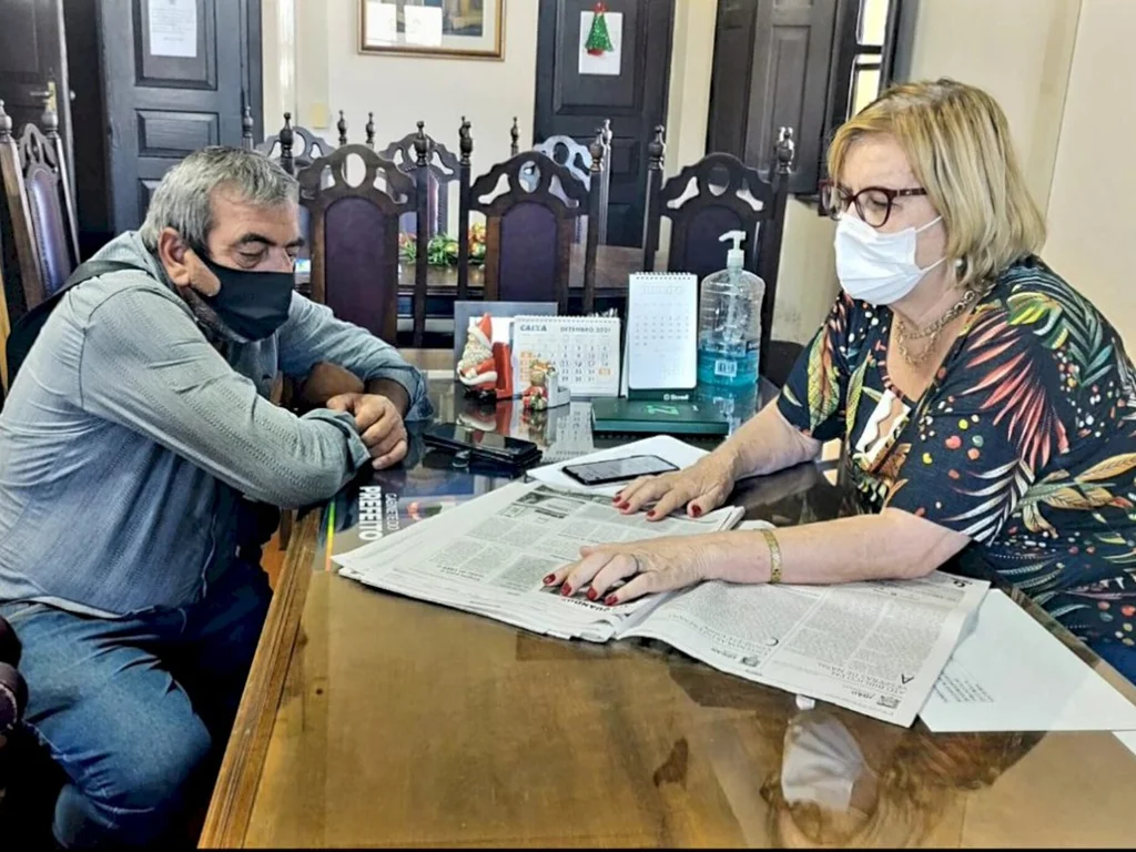 Sonia e Bocão arregaçam as mangas