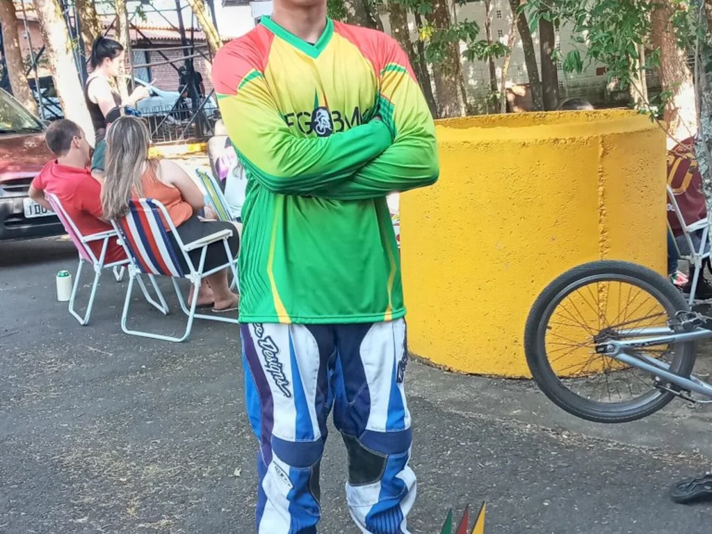 Gustavo Figueredo é campeão gaúcho de bicicross
