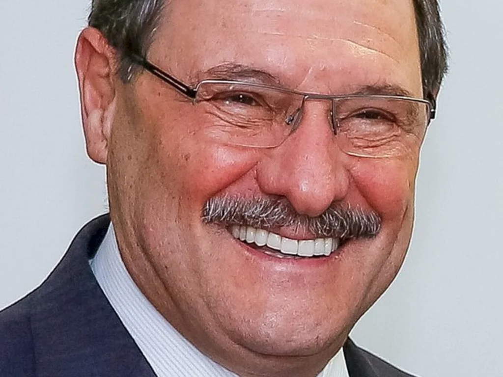 Pesquisa aponta Sartori como preferido para governador