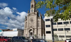 Do banho na sanga ao índio Cobra Coral