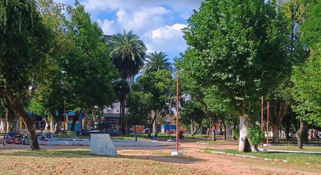 Frente fria chega no fim de semana e ameniza onda de calor