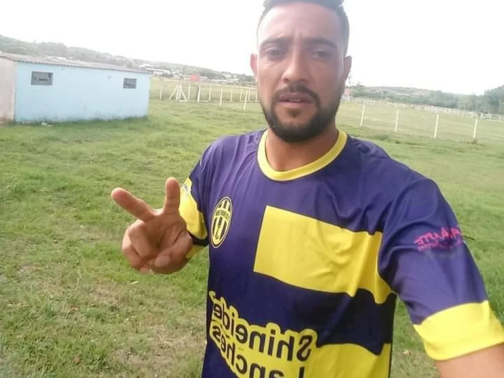 Bageense morre soterrado por soja