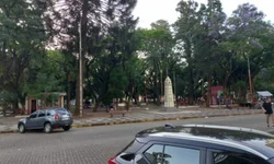 Casos de covid-19 e vacinação estão em queda em Bagé