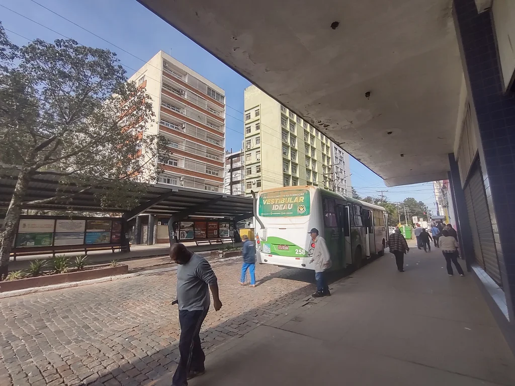 Confira como foram as primeiras horas de votação em Bagé