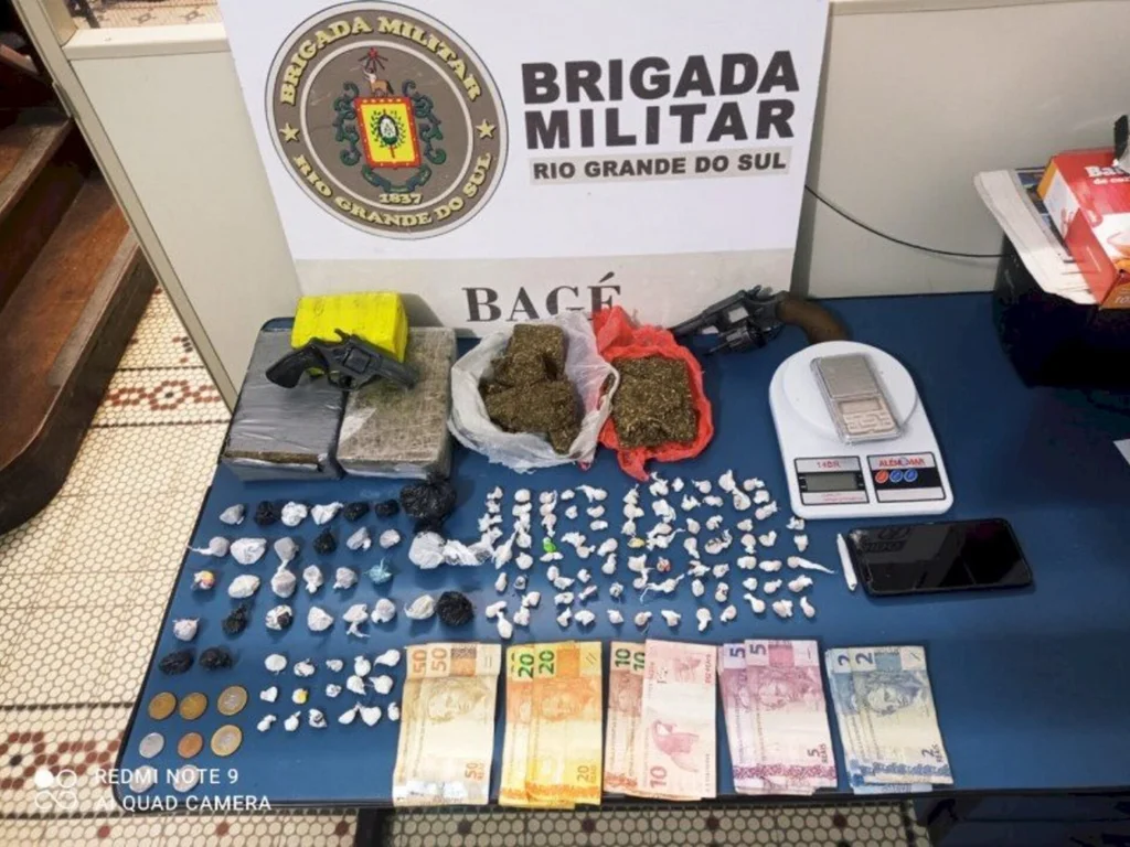 Traficante é preso no bairro Dois Irmãos