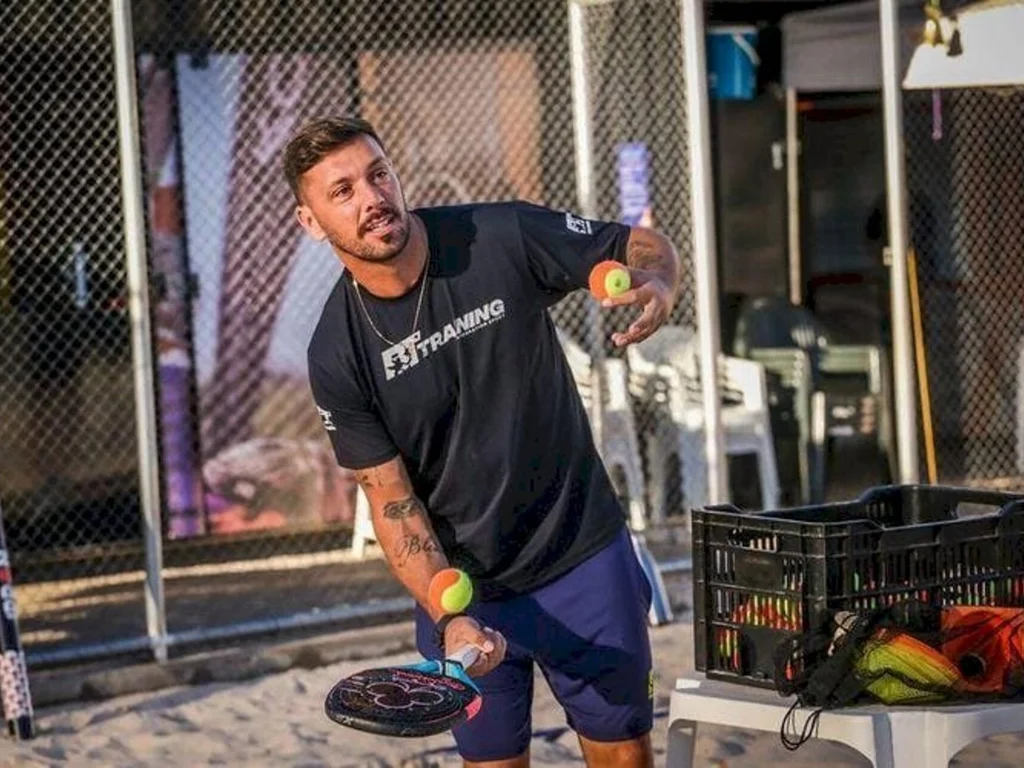 Bagé Recebe Clínica de Beach Tennis neste domingo