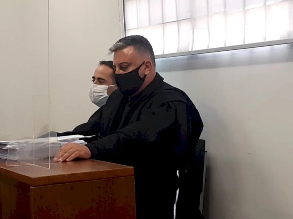 Réu admite, durante julgamento, que tem que pagar pelo crime