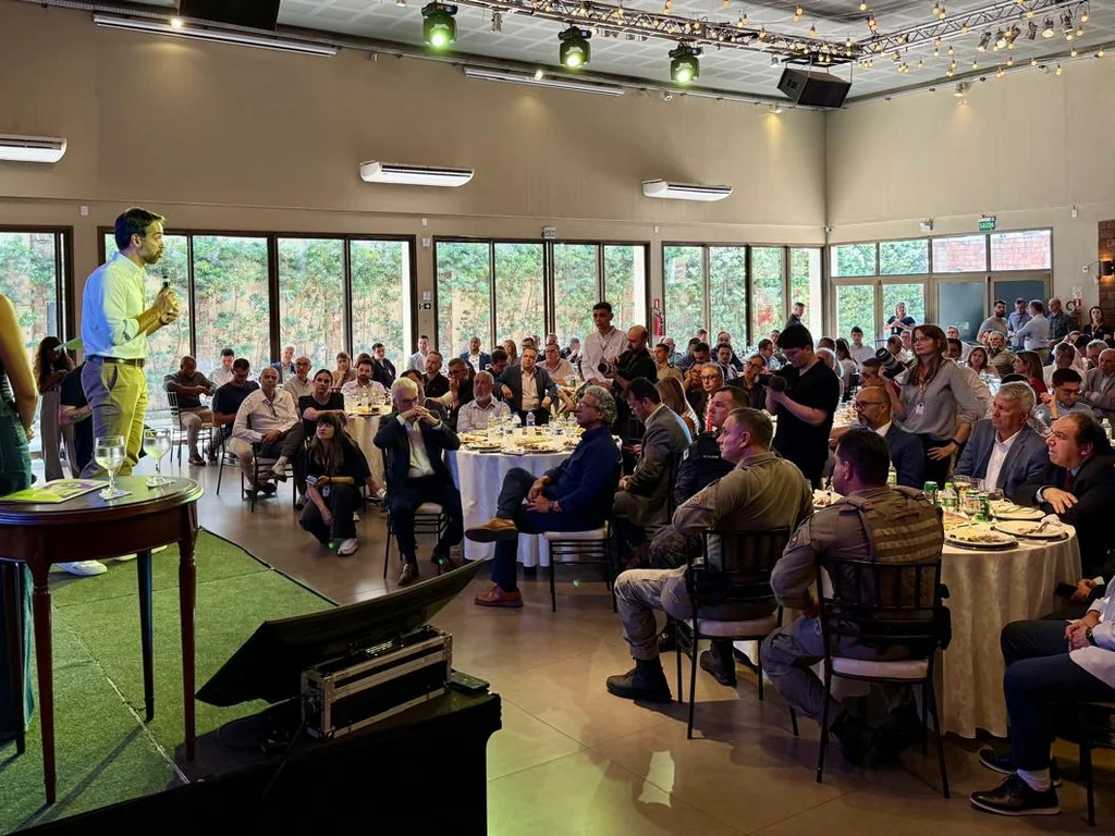 IPE Saúde abre mais de 10 mil vagas para médicos